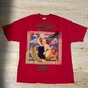Banana hotdog size xl high quality Red Graphic T-Shirt with Retro Print